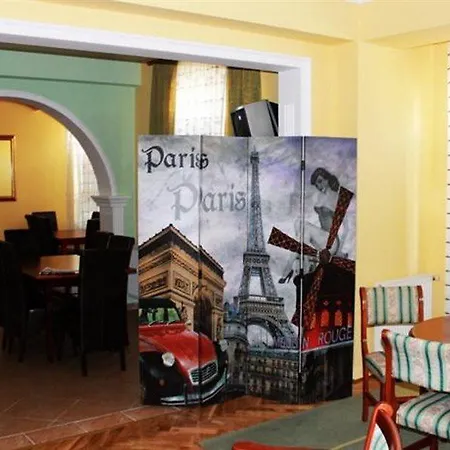 Inn Ile De France